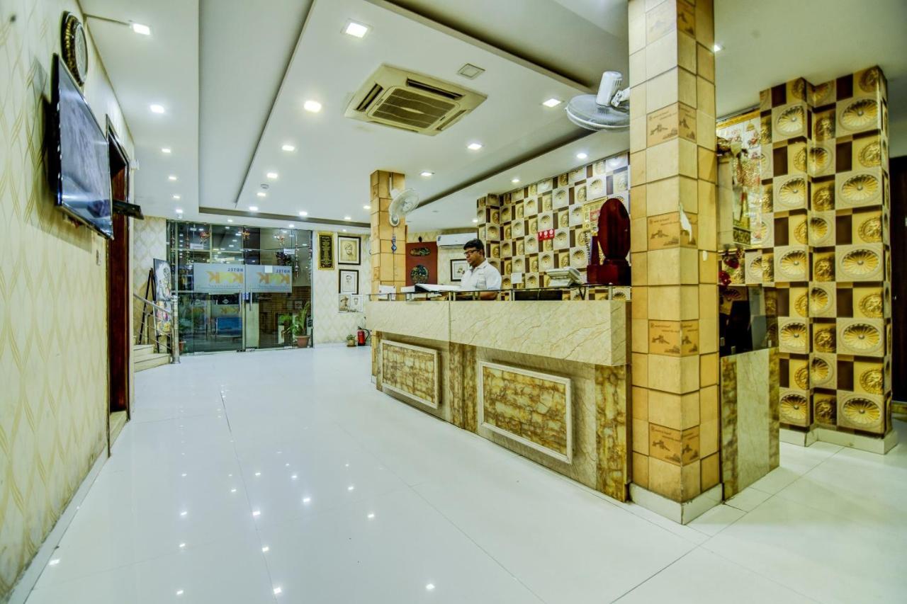 Oyo Hotel Asko International Near Gurudwara Shri Bangla Sahib Nueva Delhi Exterior foto
